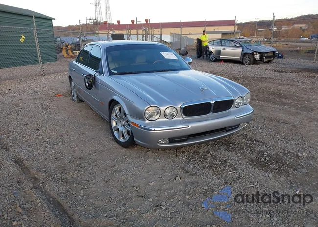 SAJWA74C34SG16018: 43622156