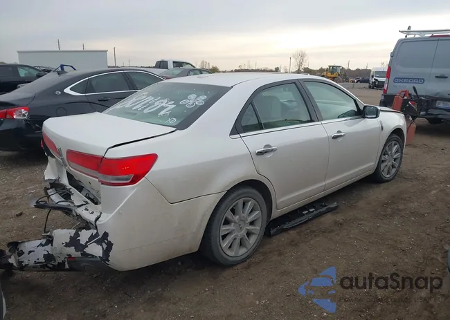 3LNHL2GC4CR818028: 43622173