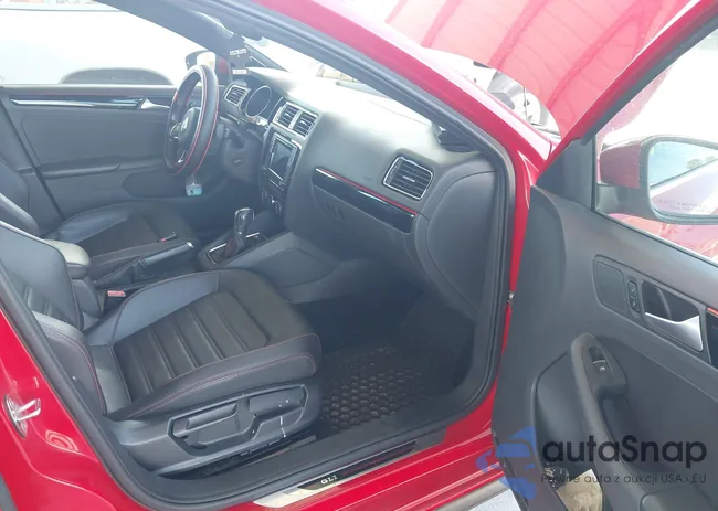 3VW4T7AJ8HM379389: 43623316