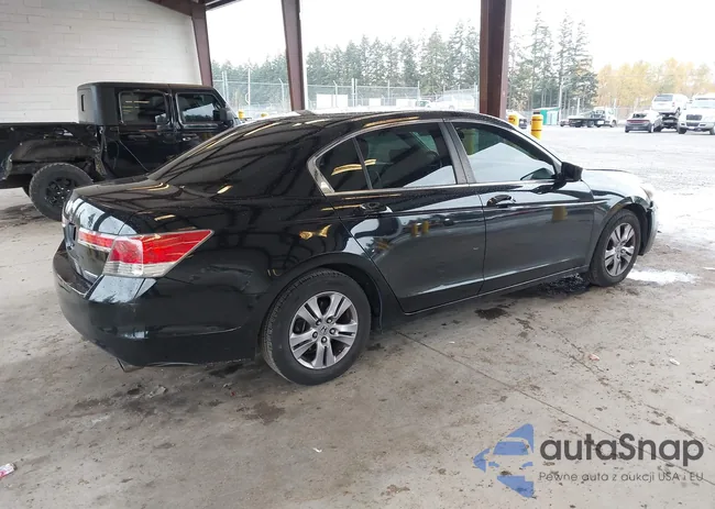 1HGCP2F66CA228309: 43623353