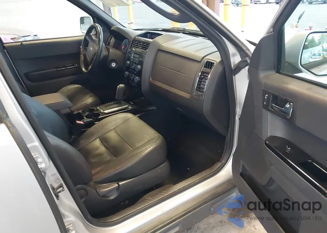 1FMCU9E78CKB93367: 43623439