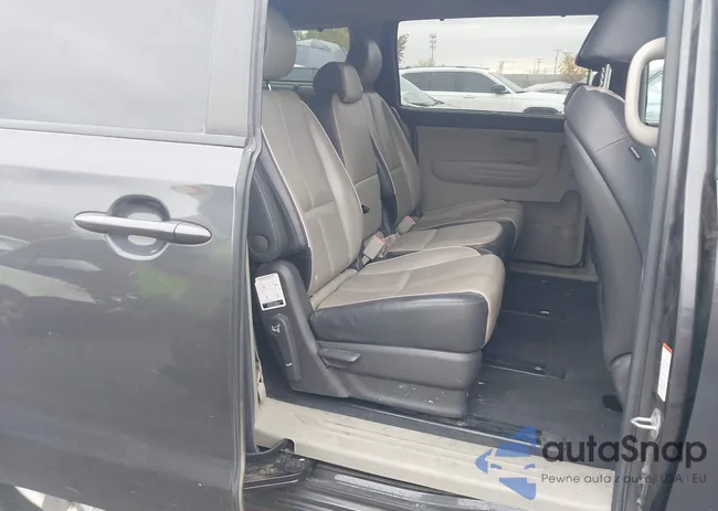 KNDMB5C1XH6315376: 43623722