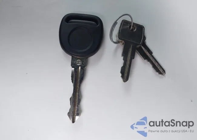 1GTR2VE73CZ173564: 43623823