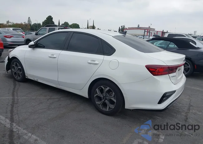 3KPF24AD3LE246257: 43622938