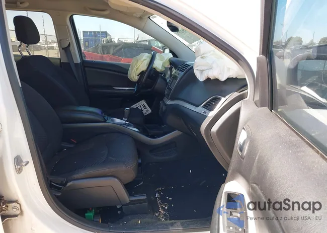 3C4PDCGBXHT556908: 43622973