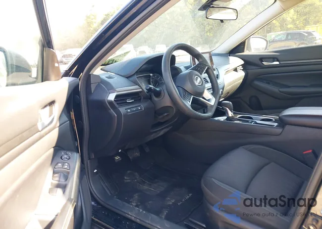 1N4BL4DV9RN305953: 43623130