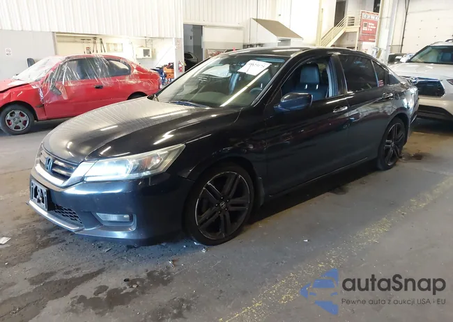 1HGCR2F51FA143819: 43623175