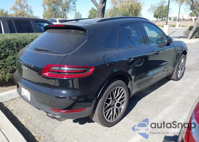 WP1AB2A52JLB32700: 43623234