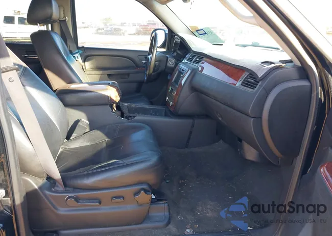 1GNSCBE00BR368978: 43624273