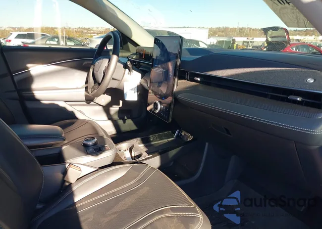 3FMTK3SS6NMA03413: 43624407