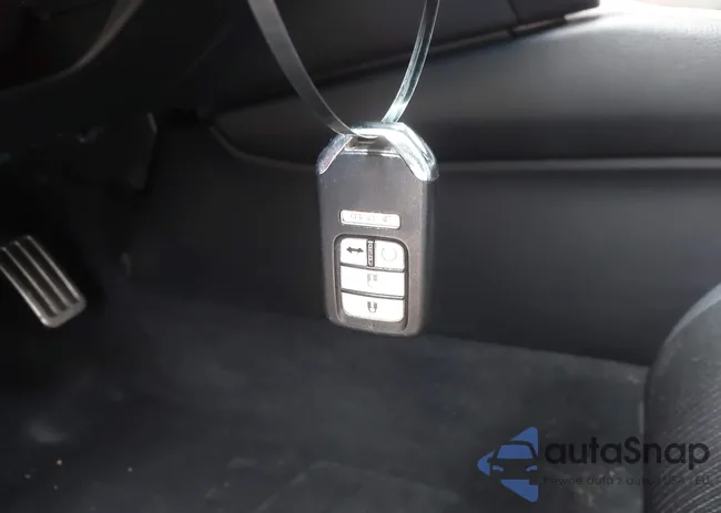 1HGCV2F32LA028040: 43624625