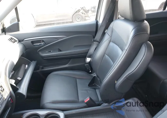 5FPYK3F7XPB050247: 43624679