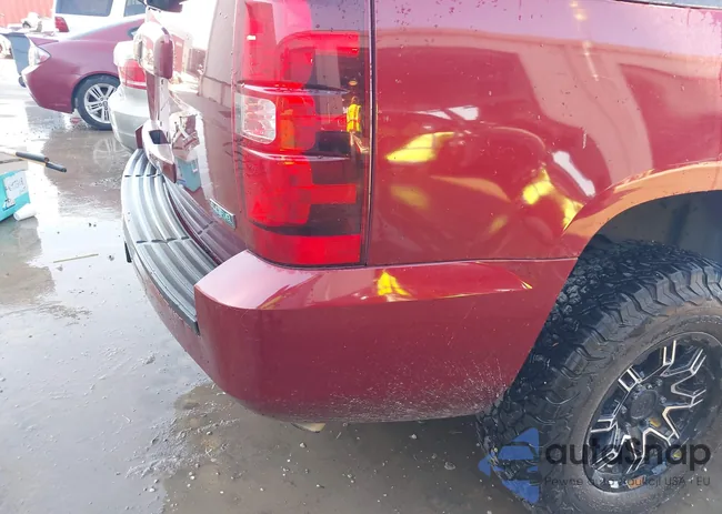 1GNSCAE03BR174049: 43623898