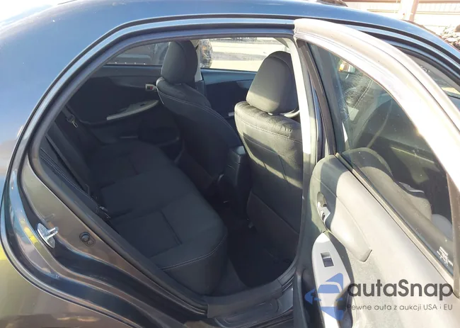 2T1BU4EE3DC998262: 43624083