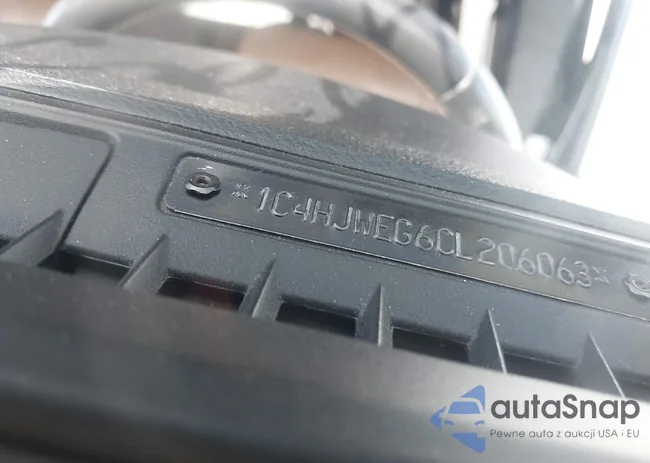 1C4HJWEG6CL206063: 43624092