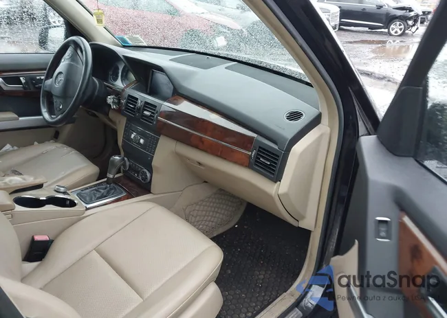 WDCGG8HB6CF825891: 43625413