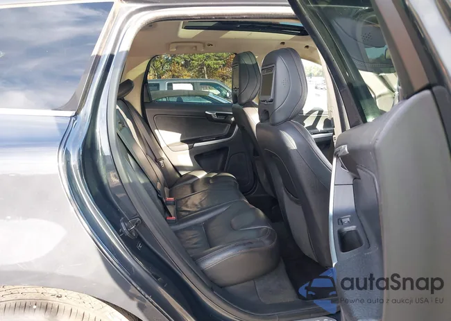 YV4992DZ9A2111957: 43625598