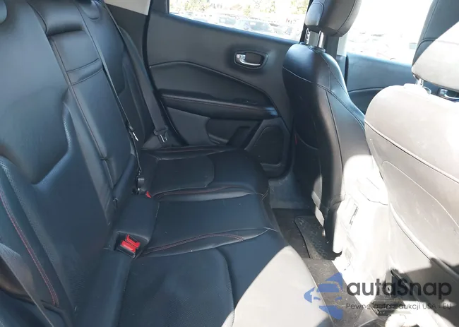 3C4NJDDB4JT169724: 43625661