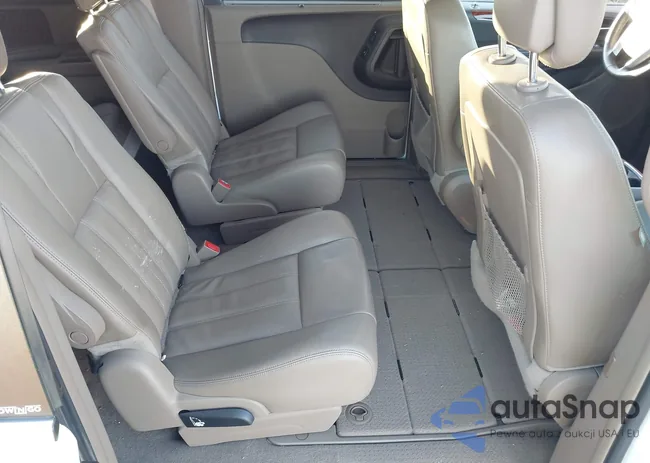 2C4RC1CG7ER225669: 43625745