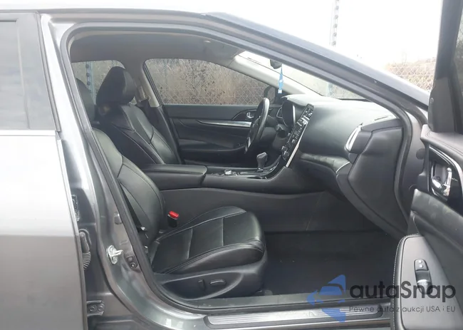 1N4AA6CV0LC362012: 43624927