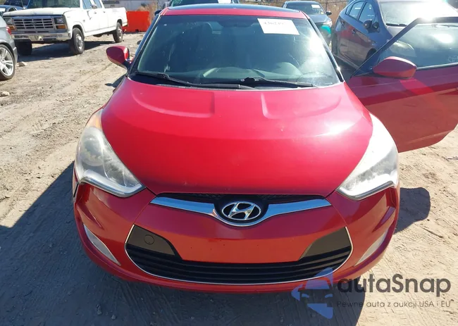 KMHTC6AD9GU282761: 43624975