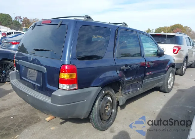 1FMYU03103KA70873: 43625067