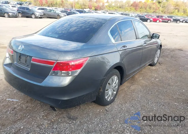 1HGCP2F32CA244111: 43625197