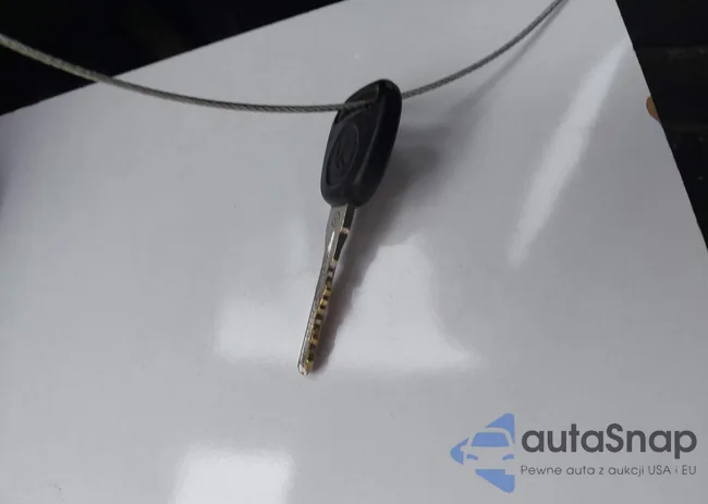 1G8ZV57727F256859: 43626519