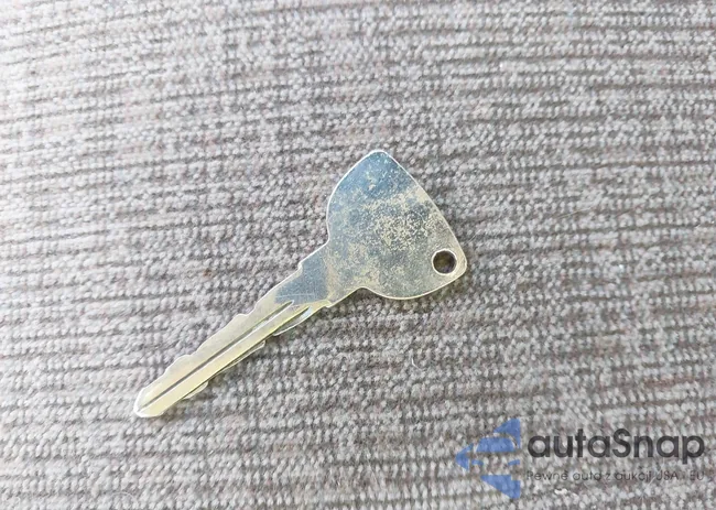 1G8ZH528X1Z280789: 43626526