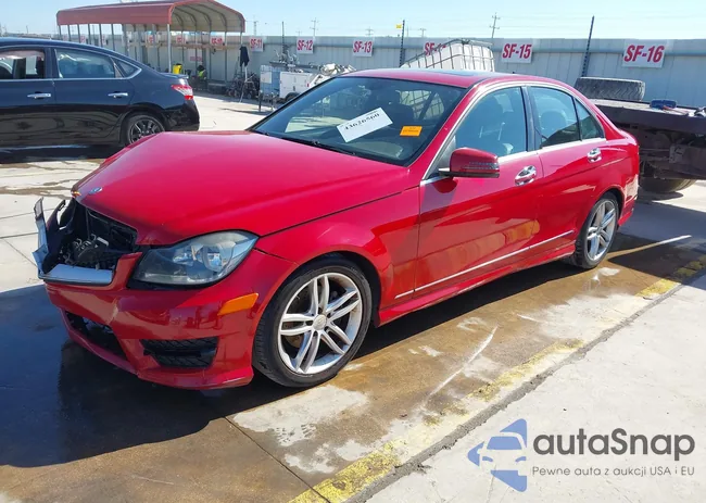 WDDGF4HB2DR251913: 43626560