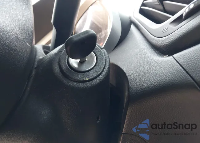 2GNFLEEK2D6110965: 43626817