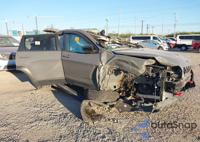 1C4PJMBX1ND544388: 43626853