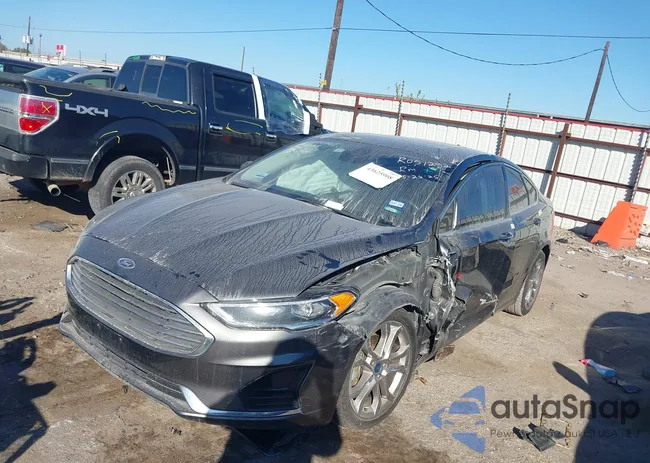 3FA6P0CD2KR252779: 43625908