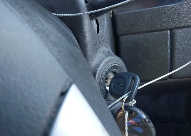 2CKDL33F086301969: 43625986