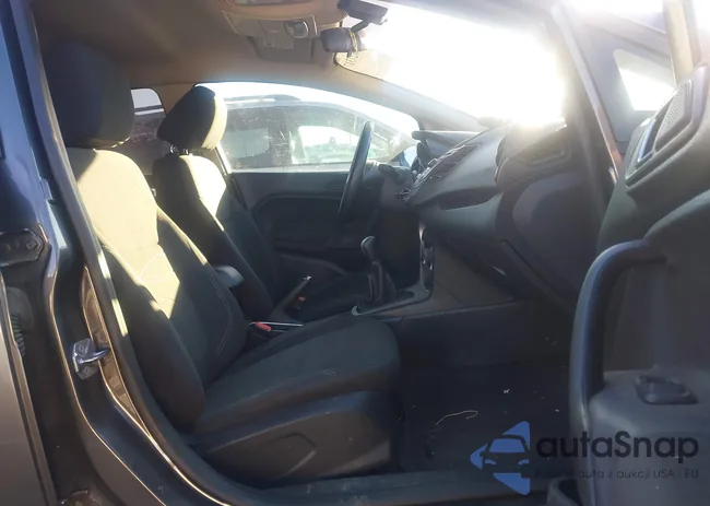 3FADP4EE0FM119218: 43627317