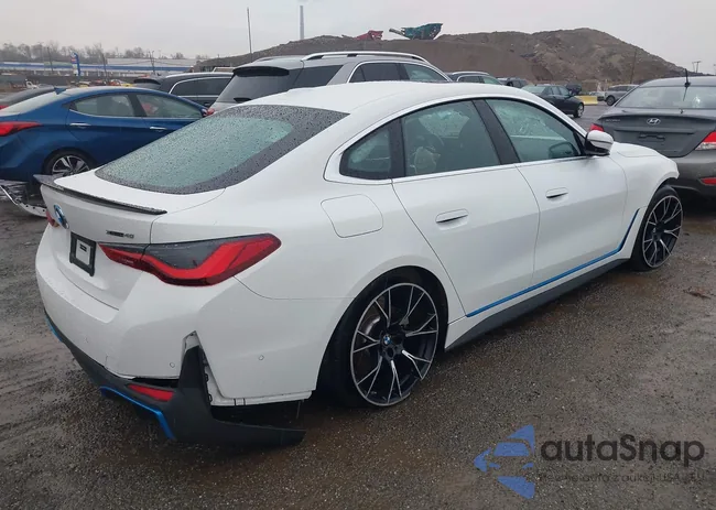 WBY83FB03RFS40730: 43627574