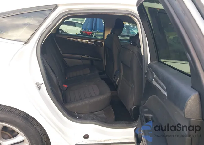 3FA6P0LU0JR284709: 43627666