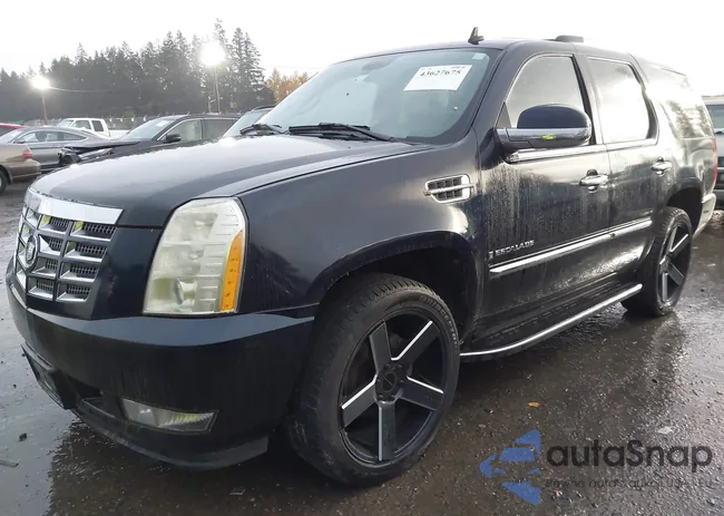 1GYFK63817R395380: 43627675