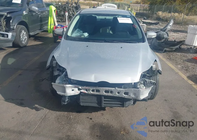 1FADP3F29EL131124: 43627716