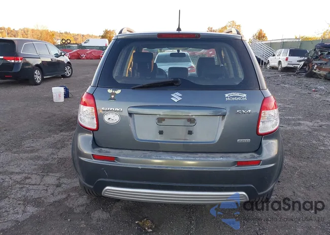 JS2YB413685109550: 43627812