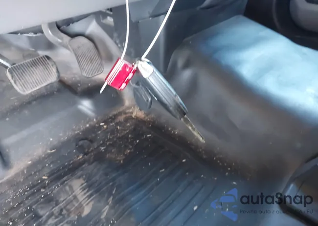 1FTMF1CB3LKF58193: 43626871