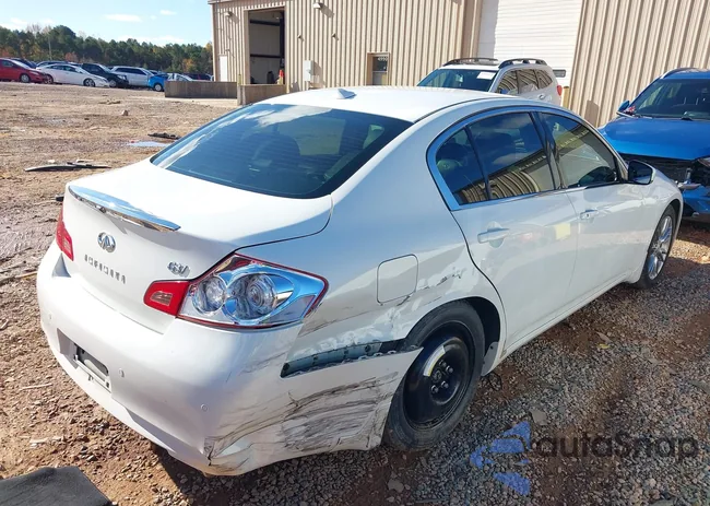 JN1CV6AP9DM720895: 43626973