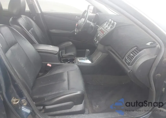 1N4AL2AP1AN553687: 43627011