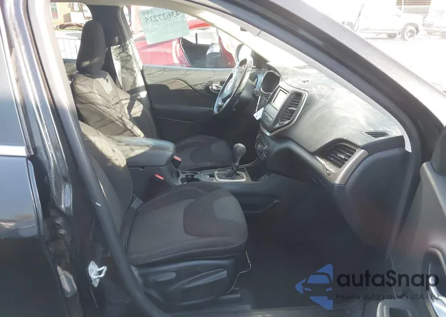 1C4PJLCB9FW706383: 43627235