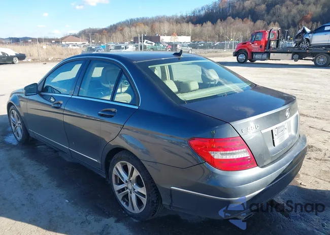 WDDGF8AB7ER322767: 43628480