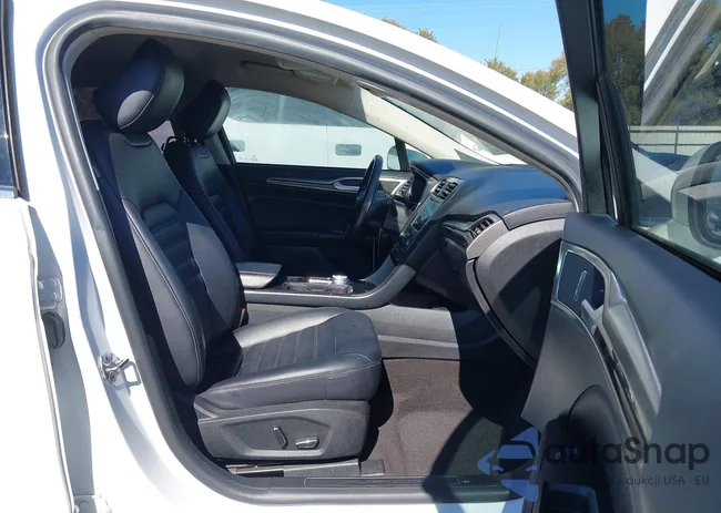 3FA6P0CD3LR151865: 43628530