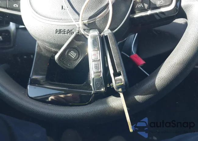 5XYRG4LC8MG067297: 43628847