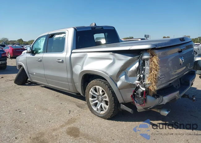 1C6SRFKT2NN144885: 43627913