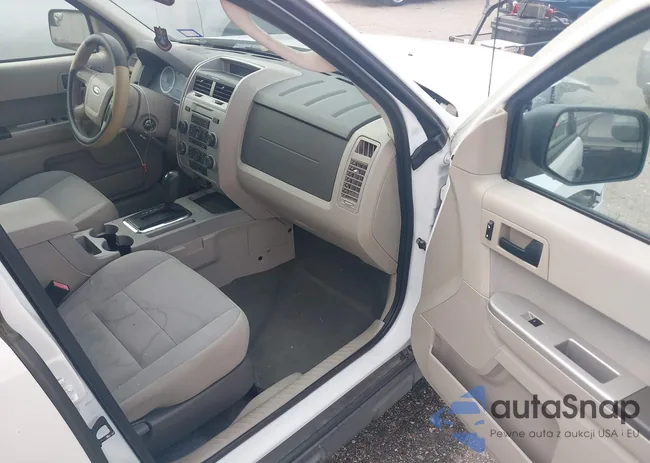 1FMCU9DG7CKA37077: 43627962