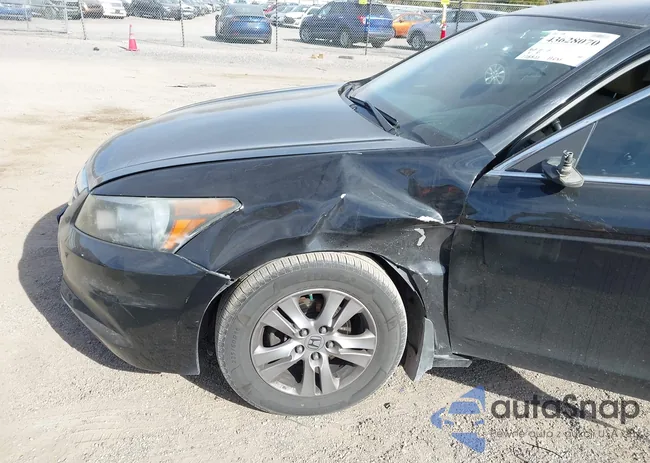 1HGCP2F60CA098821: 43628070